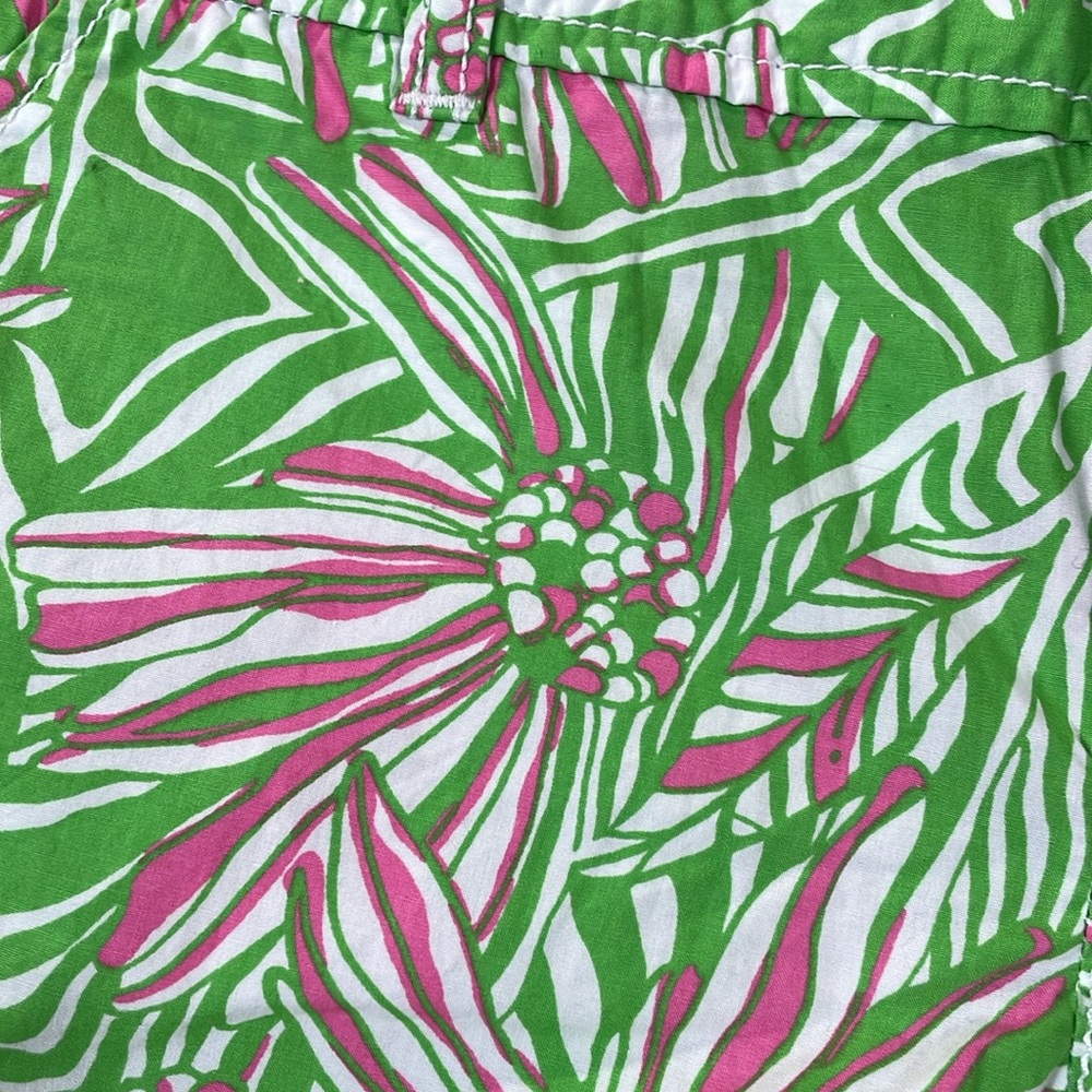 Lilly Pulitzer Daisy Darling Shorts Size 0 Pink And Green Print EUC - Picture 2 of 11